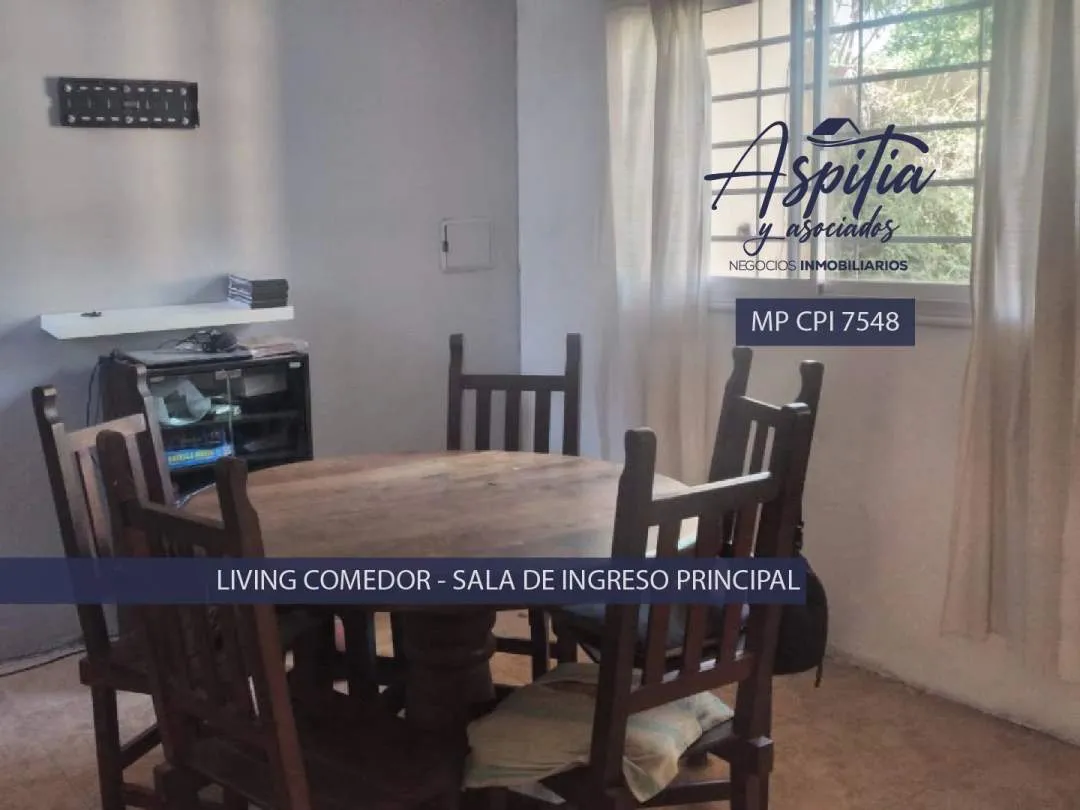 VENTA Casa apta crédito de 3 dormitorios con cochera y patio en Nuevo Poeta Lugones