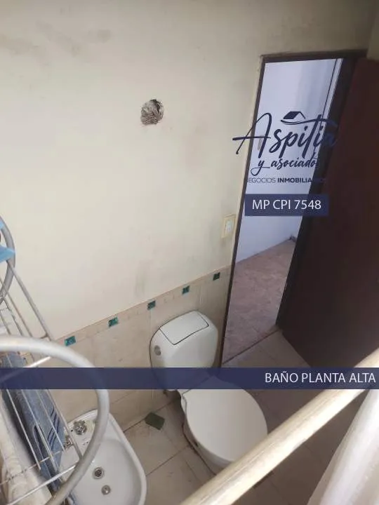 VENTA Casa apta crédito de 3 dormitorios con cochera y patio en Nuevo Poeta Lugones