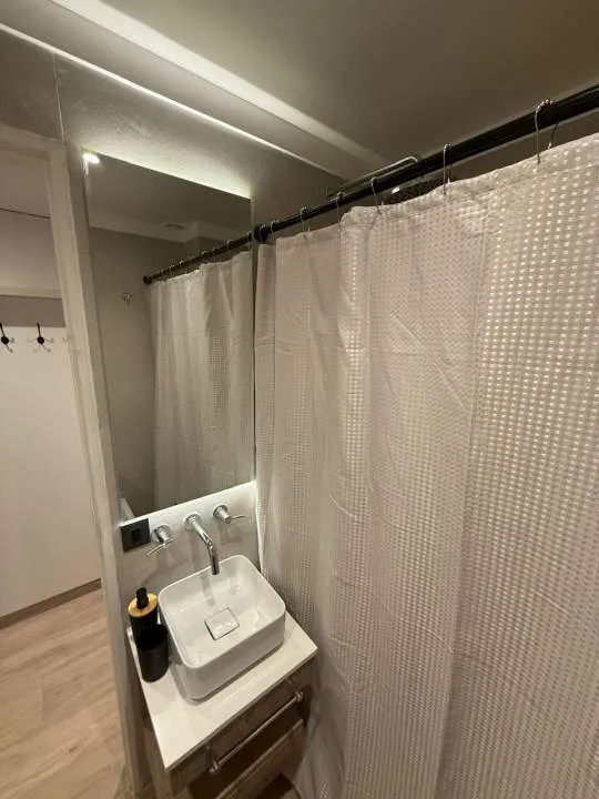 departamento  a estrenar en pleno corazon de Palermo HOLLYWOOD  con lavarropas y balcon