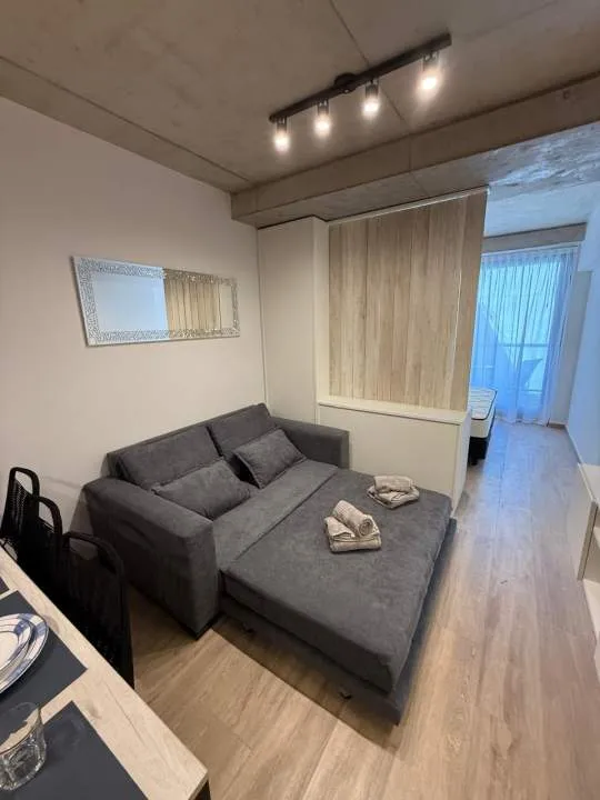 departamento  a estrenar en pleno corazon de Palermo HOLLYWOOD  con lavarropas y balcon