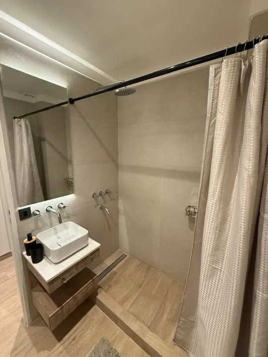 departamento  a estrenar en pleno corazon de Palermo HOLLYWOOD  con lavarropas y balcon