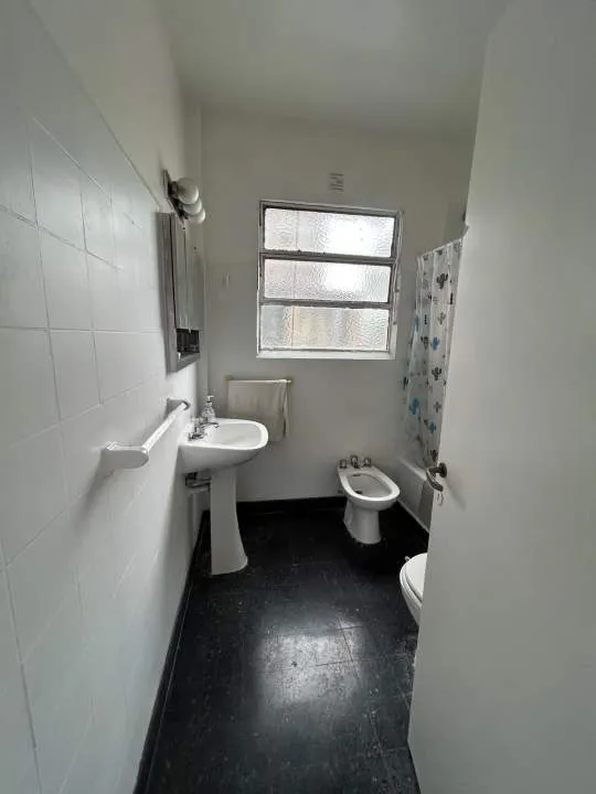 Venta 3 Ambientes Piso Alto, Luminoso y Vista Abierta