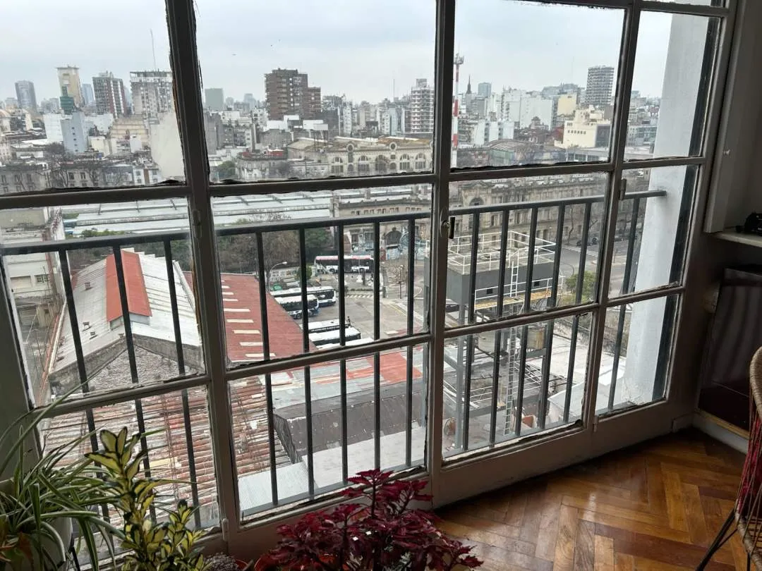 Venta 3 Ambientes Piso Alto, Luminoso y Vista Abierta