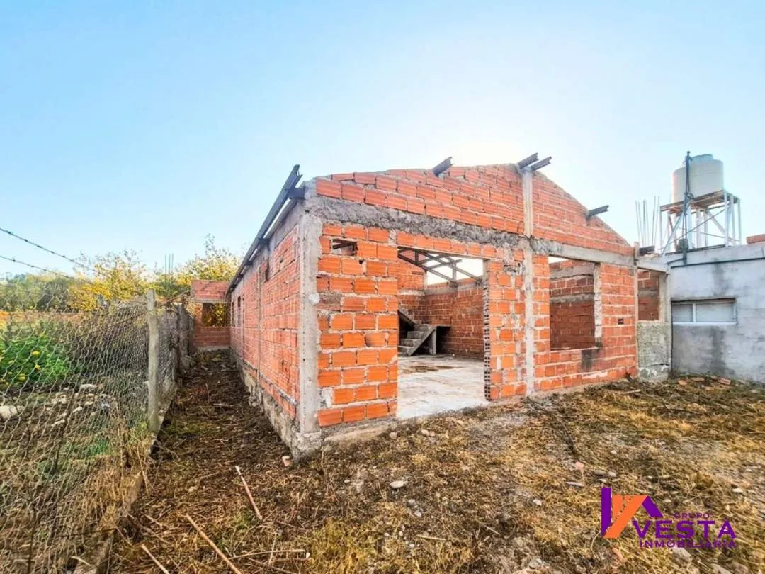 LA SILLETA-CASA A TERMINAR-VENTA- RUTA 51-SALTA