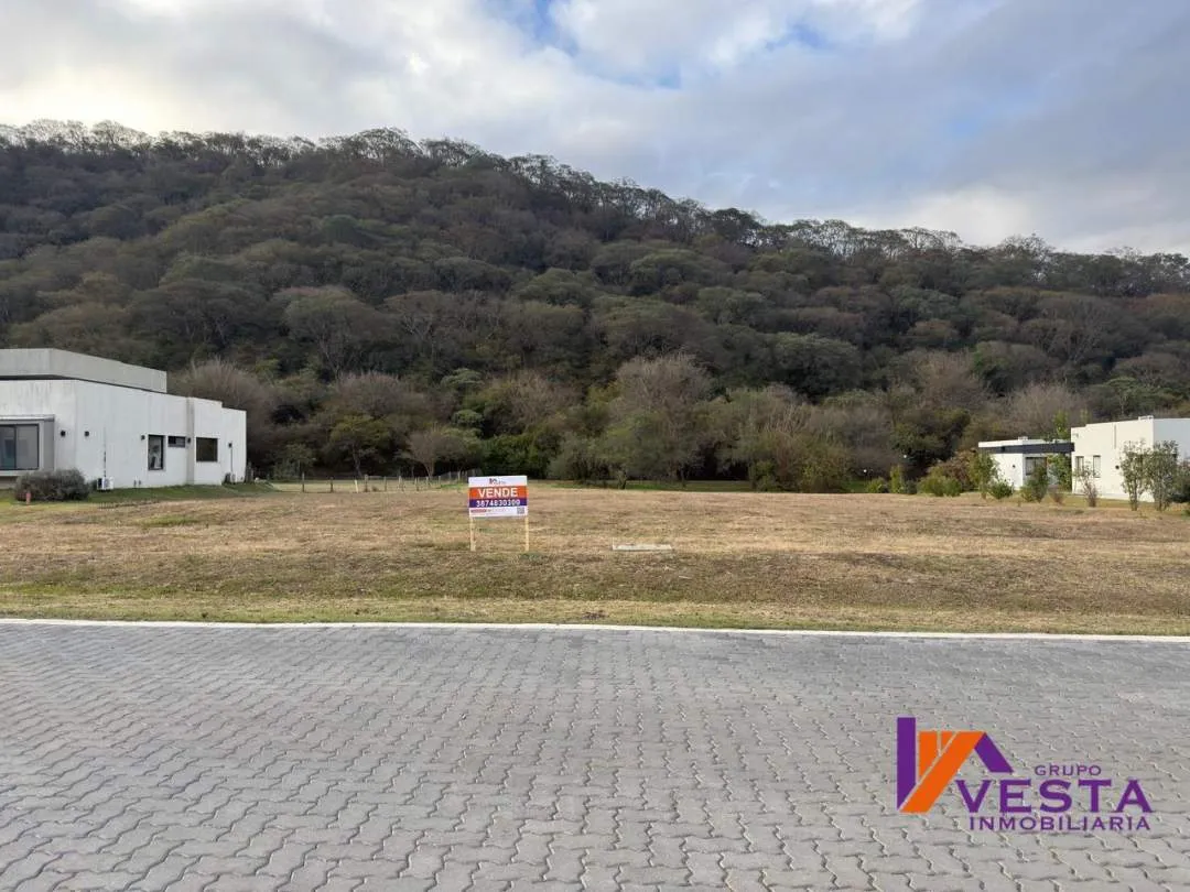 VALLE ESCONDIDO CLUB DE CAMPO-TERRENO RESIDENCIAL DE CATEGORÍA-VENTA-SALTA