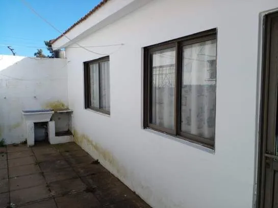 CHALET 3 AMB + DEPTO 2 AMB