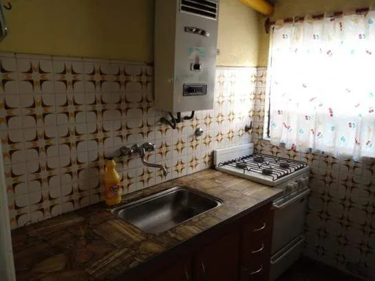 CHALET 3 AMB + DEPTO 2 AMB