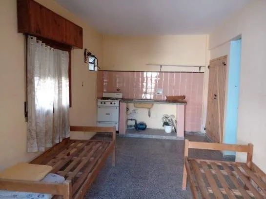 CHALET 3 AMB + DEPTO 2 AMB