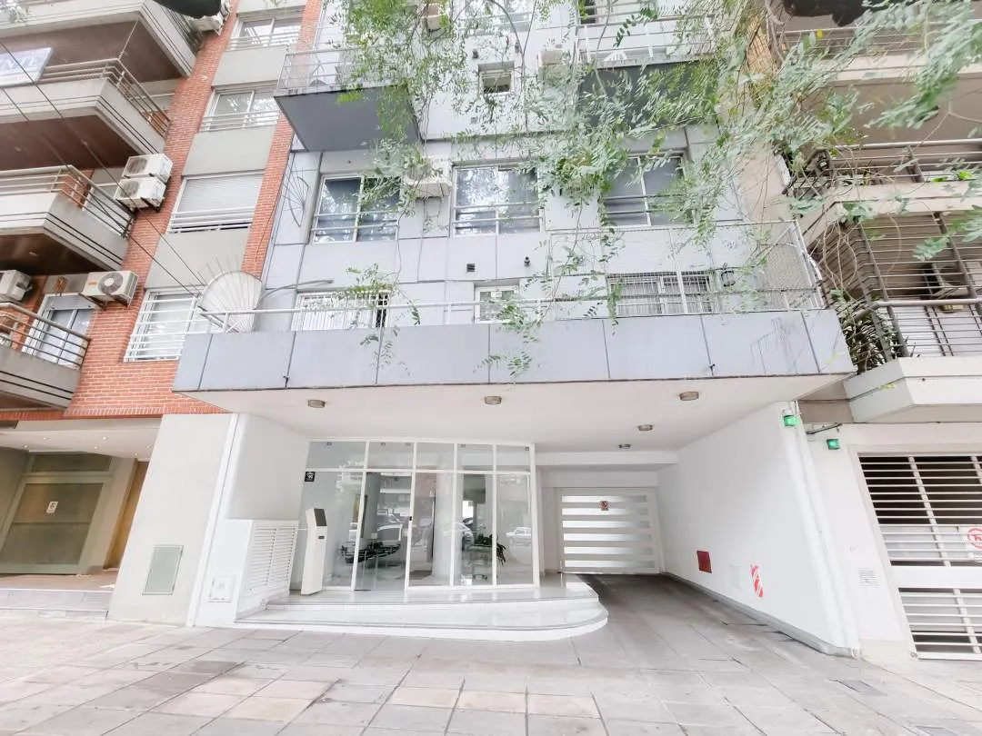 ALQUILER – DEPARTAMENTO DE 2 AMBIENTES EN DUPLEX CON BALCÓN – VILLA URQUIZA
