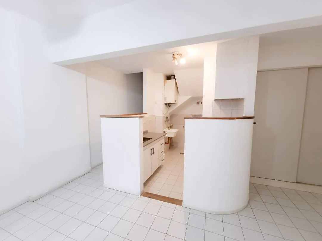 ALQUILER – DEPARTAMENTO DE 2 AMBIENTES EN DUPLEX CON BALCÓN – VILLA URQUIZA