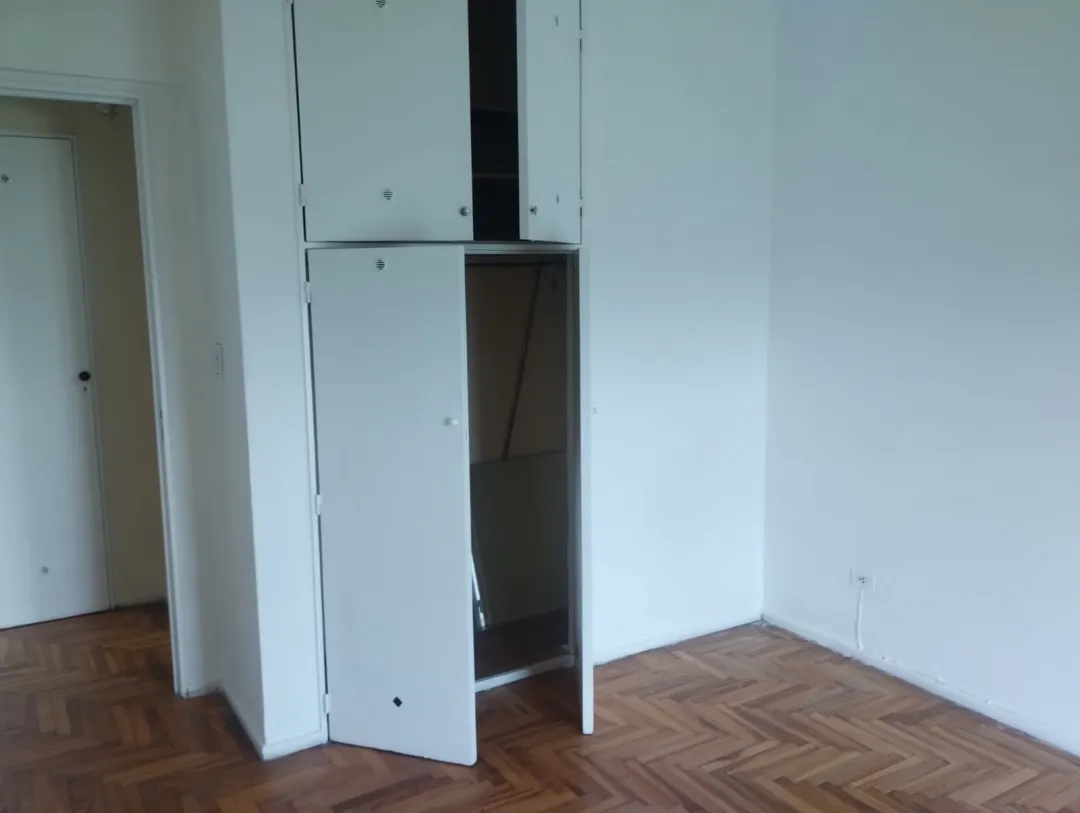 ALQUILER CACHIMAYO 11 PISO 22 "H"