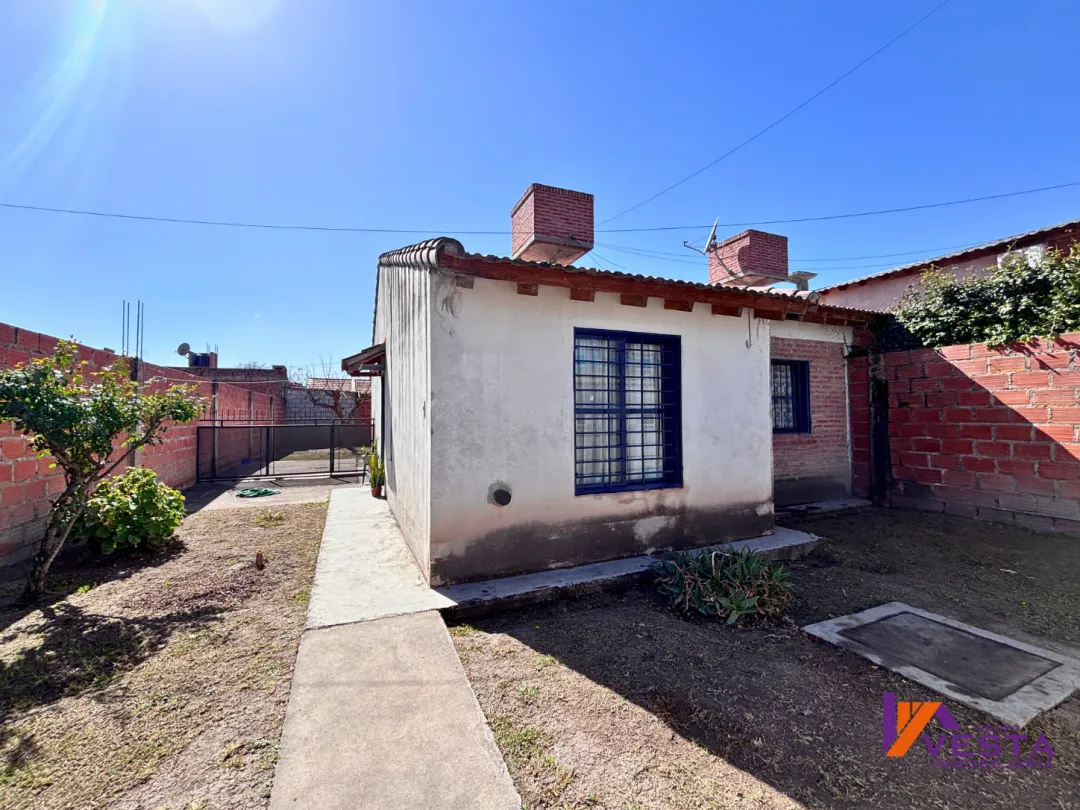 BARRIO PINARES-CASA-VENTA-ZONA SURESTE-CERRILLOS-SALTA