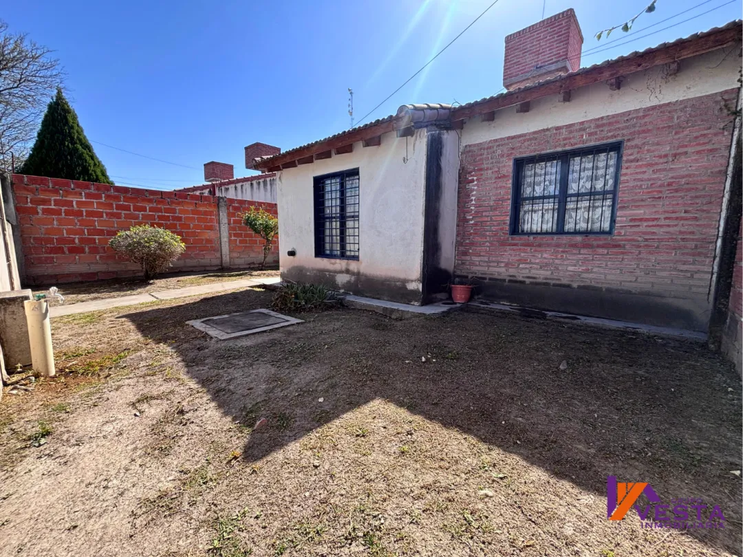 BARRIO PINARES-CASA-VENTA-ZONA SURESTE-CERRILLOS-SALTA
