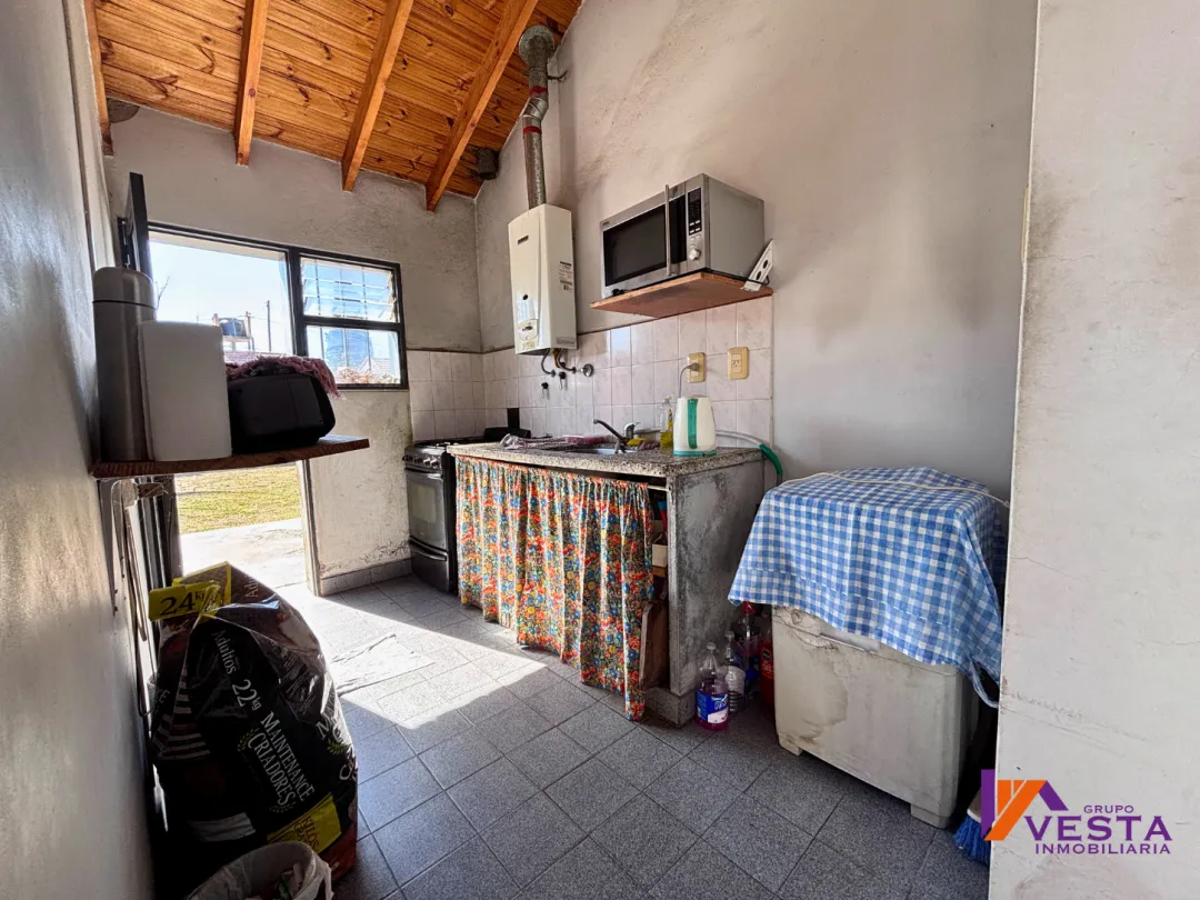 BARRIO PINARES-CASA-VENTA-ZONA SURESTE-CERRILLOS-SALTA