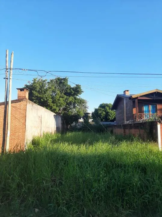 Terreno cerca del centro.