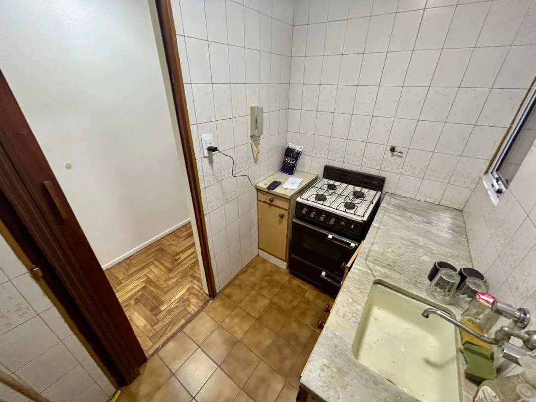 PACHECO DE MELO 2400, RECOLETA EXP. 160.000 2 ambientes en recoleta, al frente con balcón