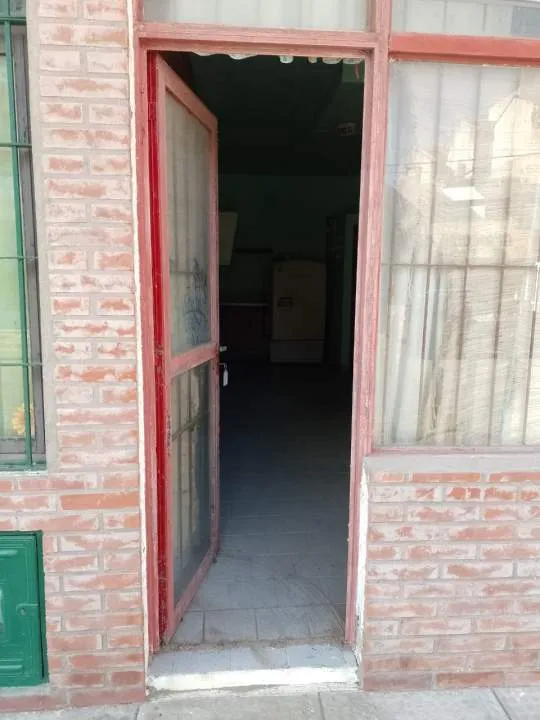LOCAL EN VENTA EN LAS TONINAS SOBRE CALLE 1 A 100 MTS DE LA PLAYA