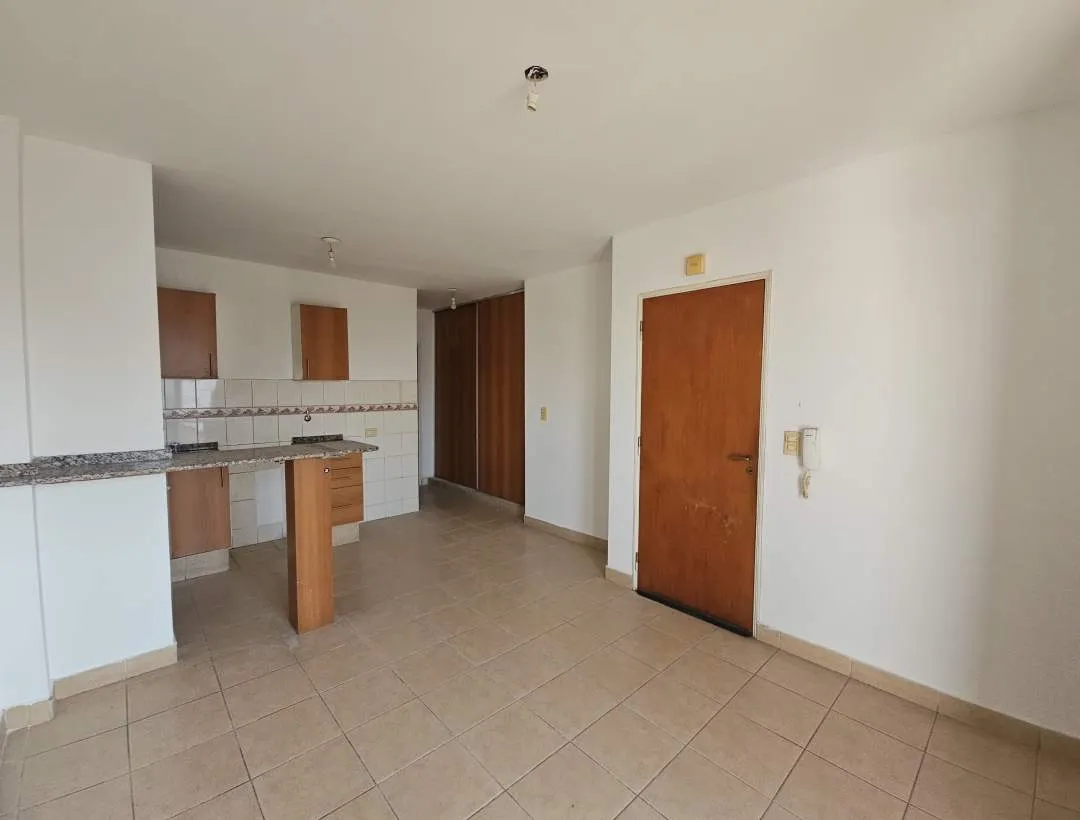 DEPARTAMENTO EN ALQUILER - 1 DORMITORIO - CALLE: ESTRADA 724