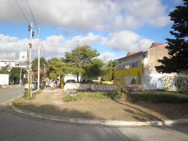 TERRENO A LA VENTA EN LAS TONINAS FINANCIADO C/PLANO PARA LOCAL