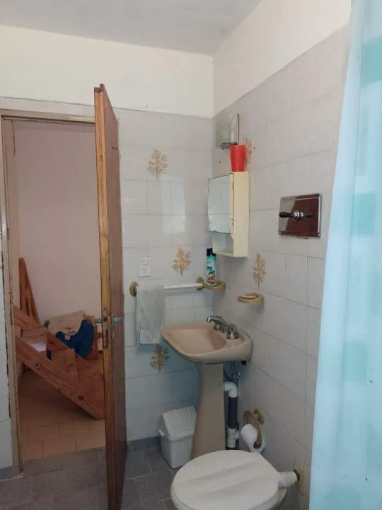 CASA EN BLOCK SOLA EN LOTE EN ZONA RESIDENCIAL DE LAS TONINAS