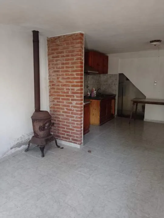 CASA EN BLOCK SOLA EN LOTE EN ZONA RESIDENCIAL DE LAS TONINAS