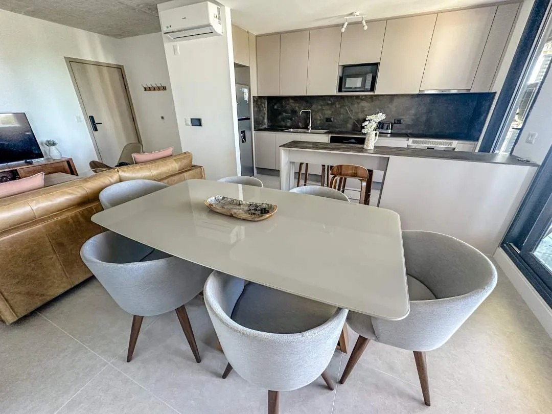 PUNTA DEL ESTE |  Wave Brava  808