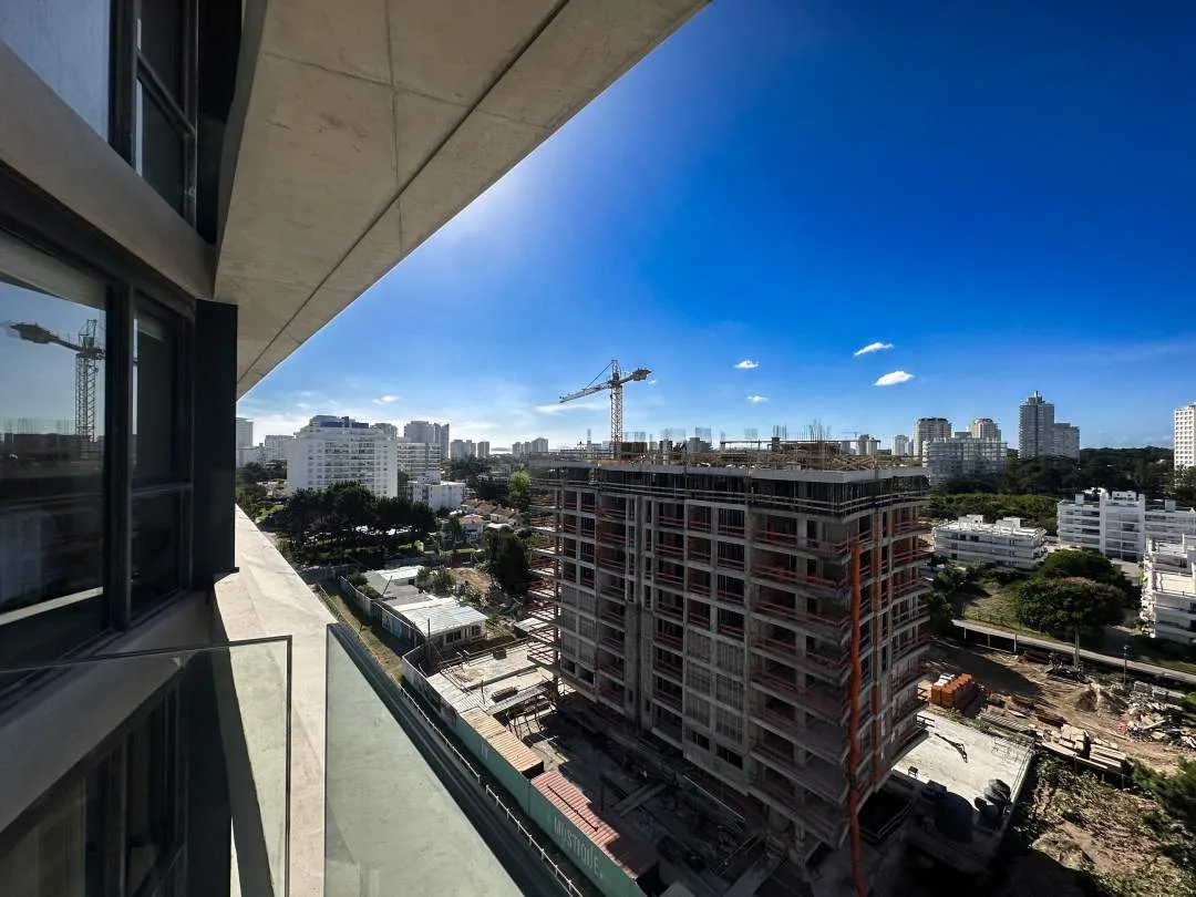 PUNTA DEL ESTE |  Wave Brava  808