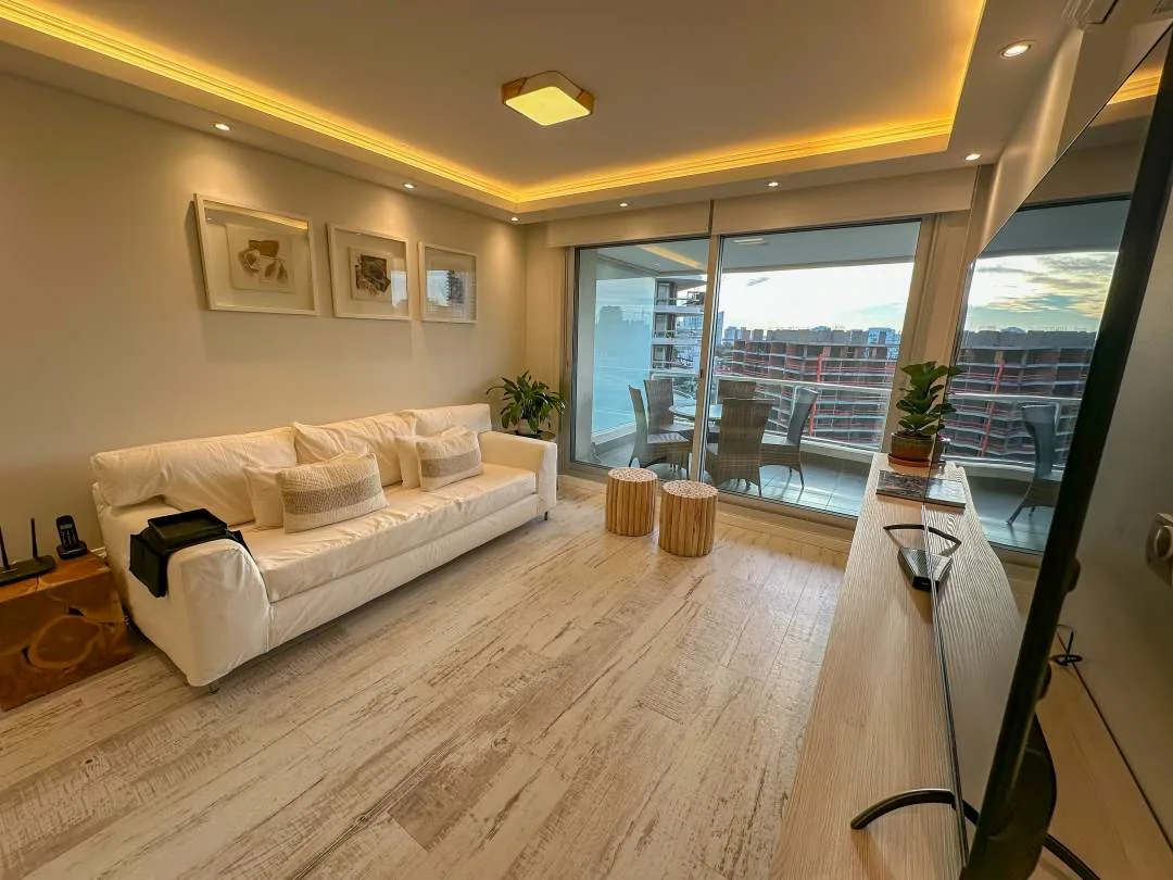 PUNTA DEL ESTE |  Wind Tower 906