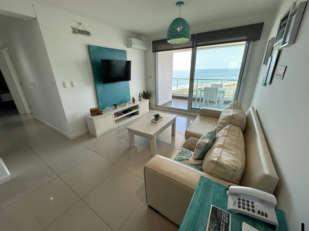 PUNTA DEL ESTE | Wind Tower 1903