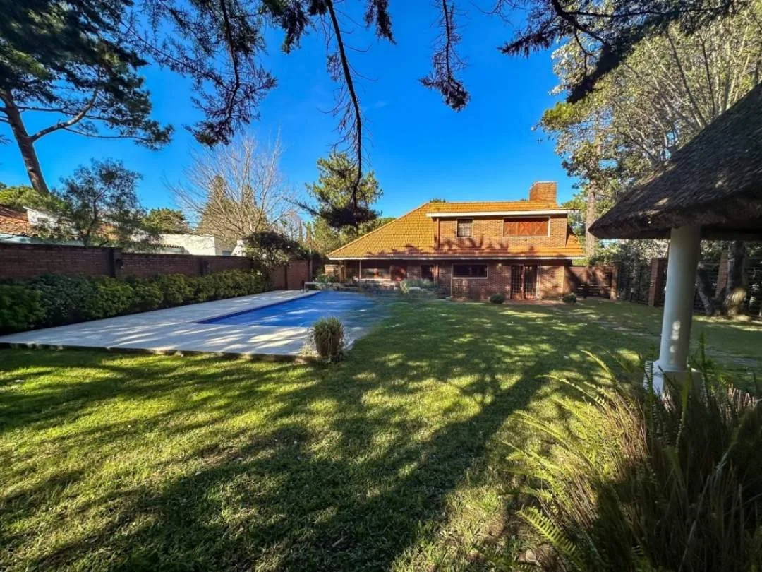 EN PUNTA DEL ESTE | CASA DOÑA MAR