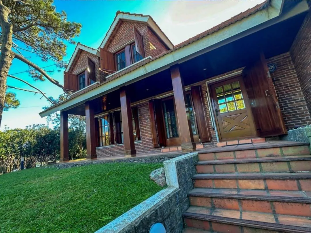 EN PUNTA DEL ESTE | CASA DOÑA MAR