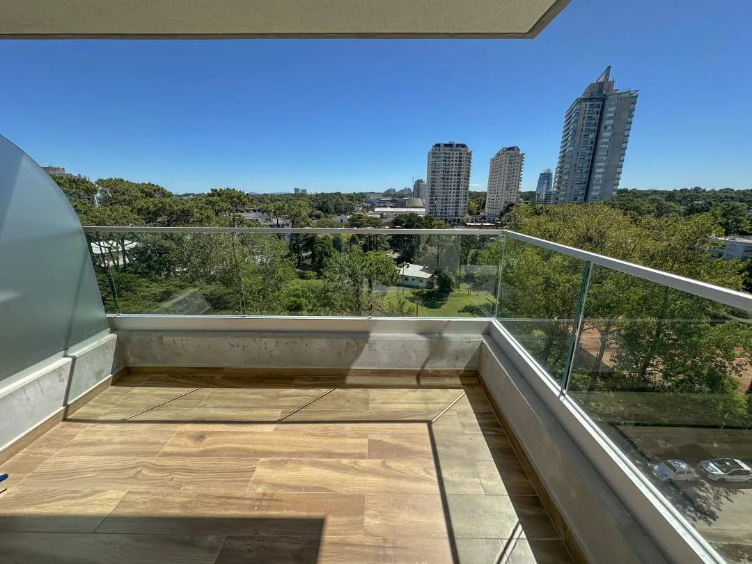 EN PUNTA DEL ESTE | View II 807 - dpto 2 amb