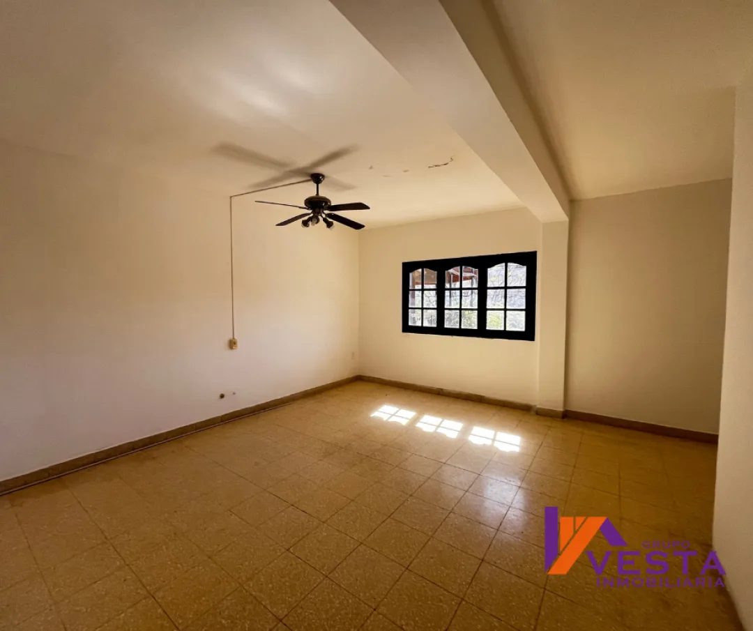 BARRIO TRES CERRITOS-CASA-VENTA-SALTA