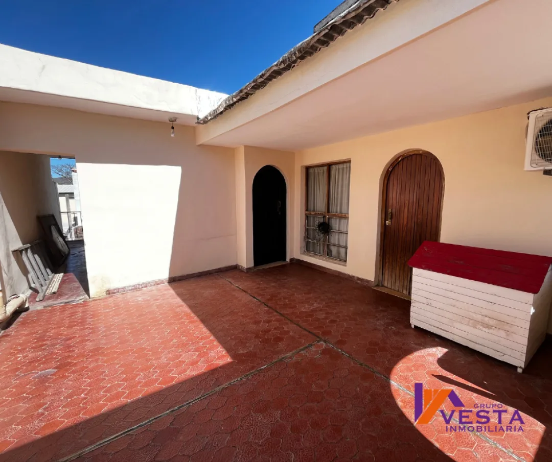 BARRIO TRES CERRITOS-CASA-VENTA-SALTA