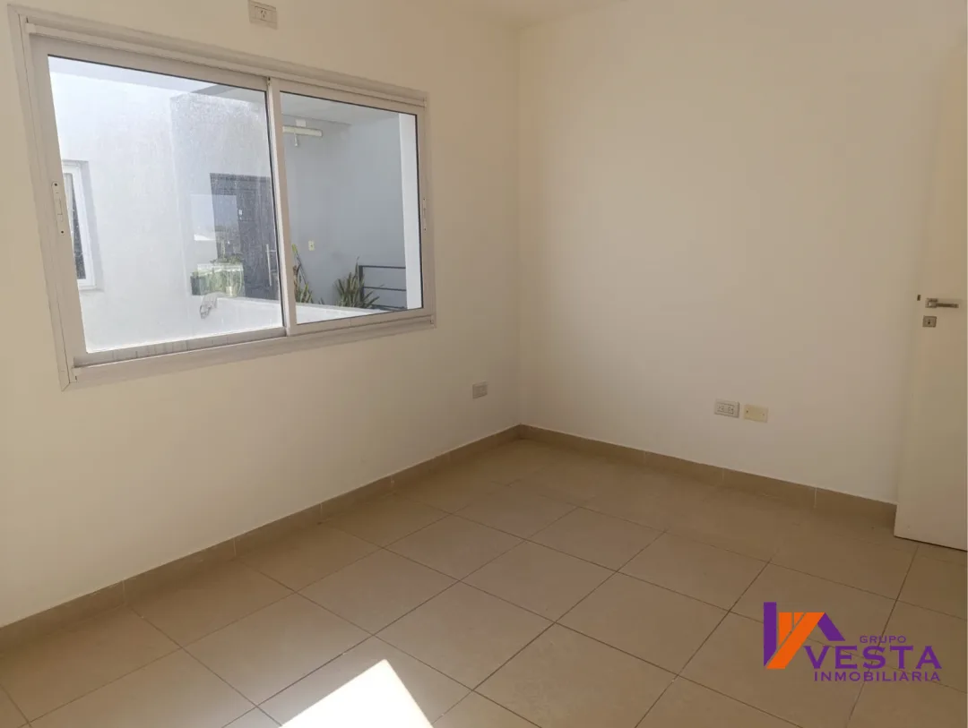 DEPARTAMENTO EN ALQUILER VILLA SOLEDAD ZONA SURESTE