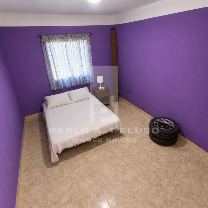VENTA CASA 4 AMBIENTES Y DEPARTAMENTO 2 AMBIENTES. MERLO. ZONA OESTE. BUENOS AIRES.