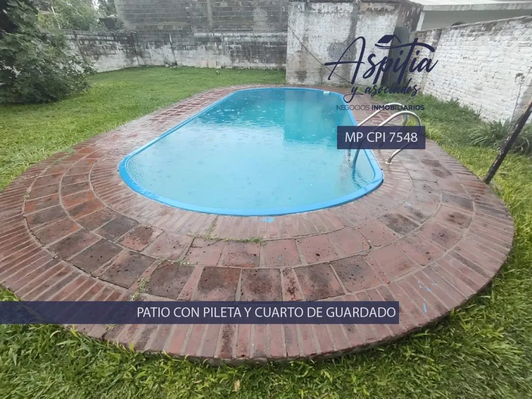 VENTA casa 3 dormitorios con pileta y gran patio en Villa Cornú Córdoba