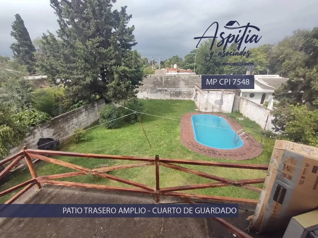 VENTA casa 3 dormitorios con pileta y gran patio en Villa Cornú Córdoba