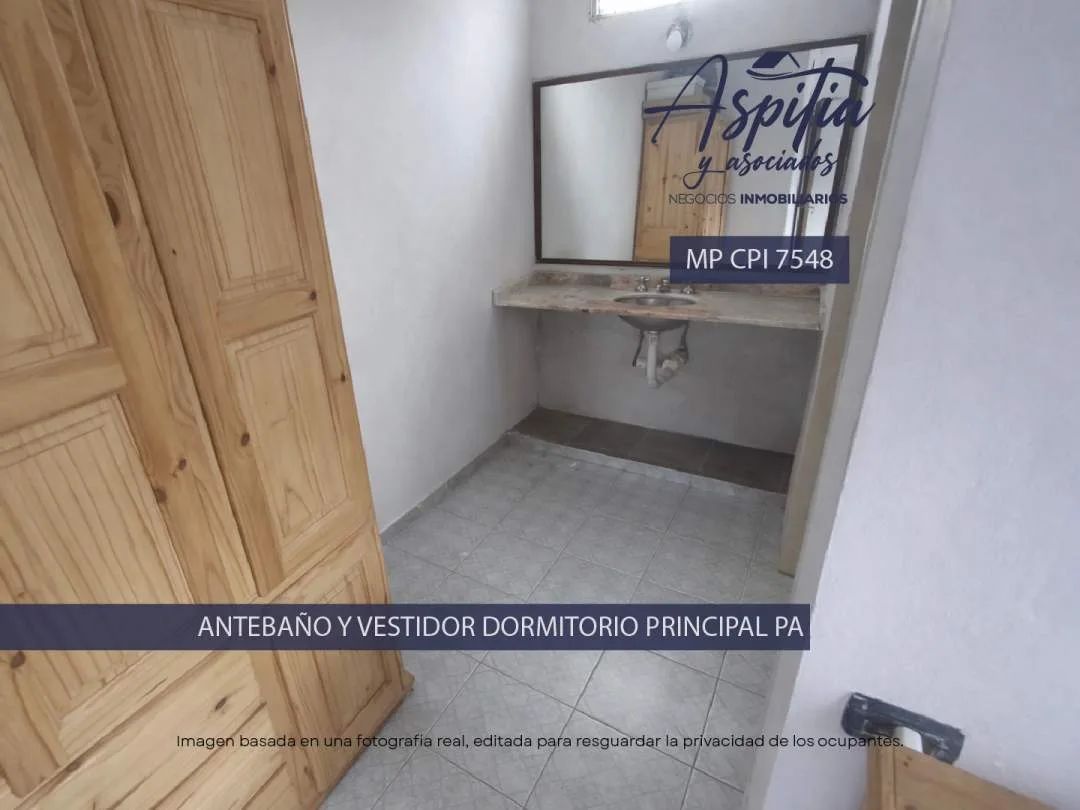 VENTA casa 3 dormitorios con pileta y gran patio en Villa Cornú Córdoba
