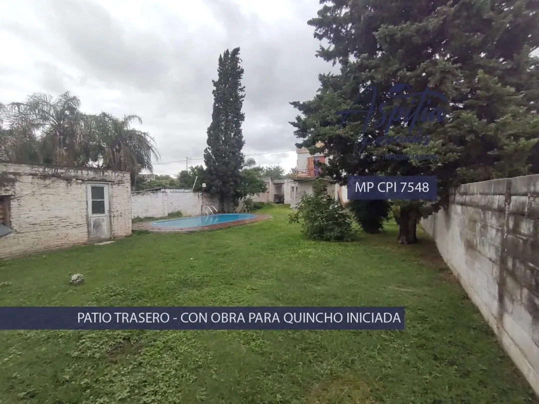VENTA casa 3 dormitorios con pileta y gran patio en Villa Cornú Córdoba