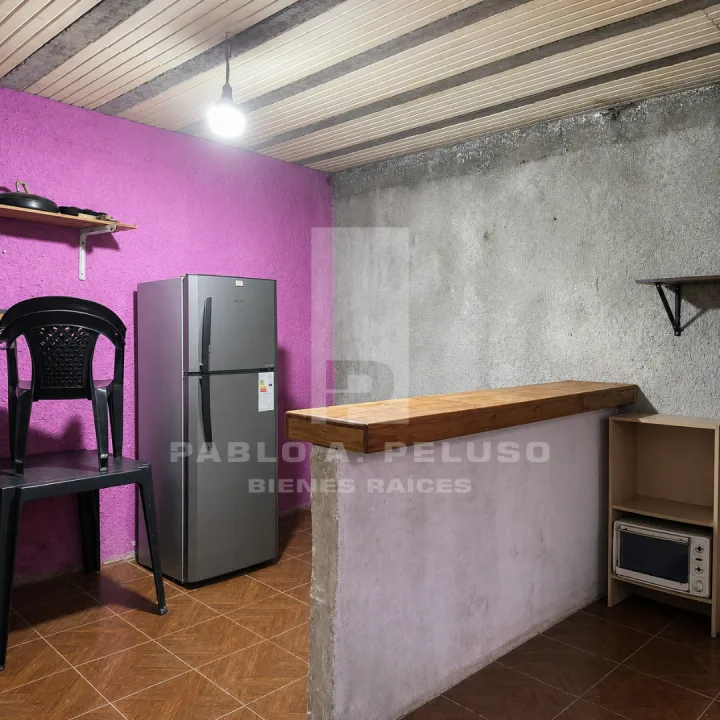 VENTA CASA 4 AMBIENTES Y DOS DEPARTAMENTOS. LIBERTAD, MERLO. ZONA OESTE. BUENOS AIRES.