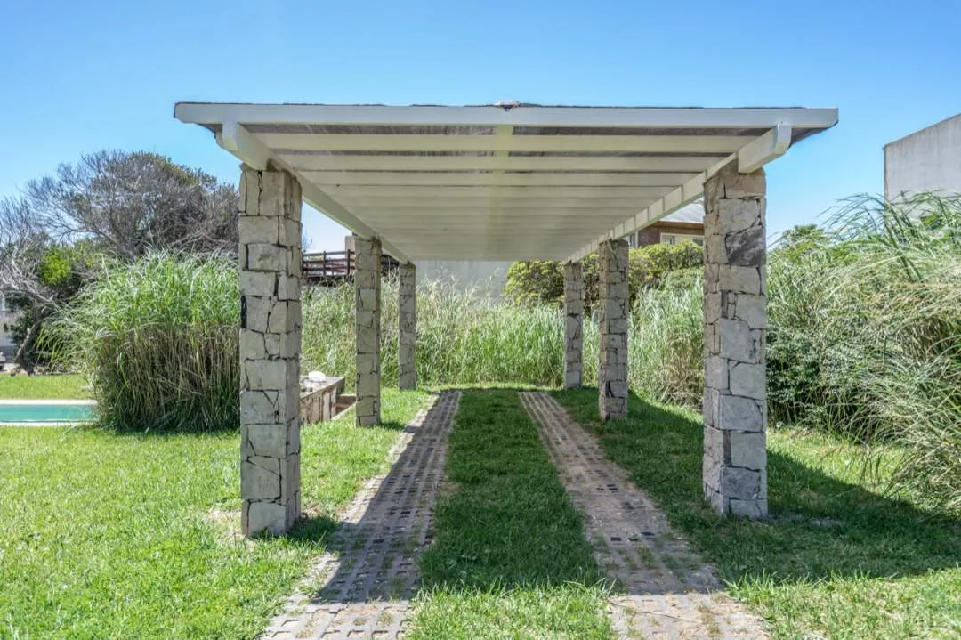 En Cariló | Confortable casa La marina