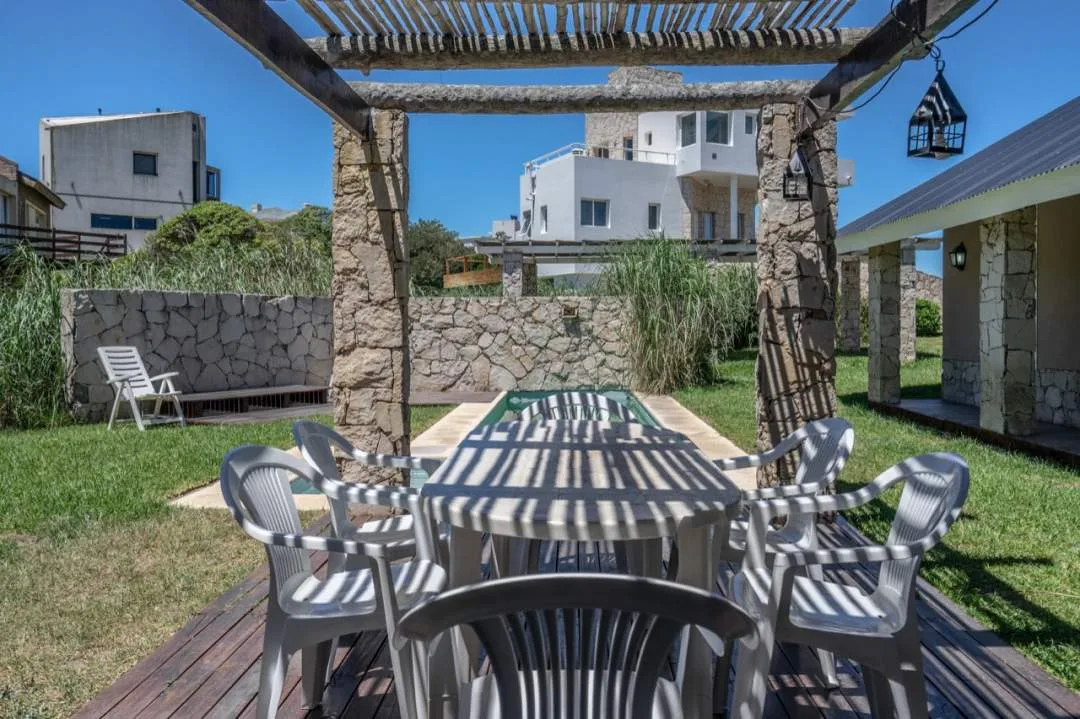 En Cariló | Confortable casa La marina