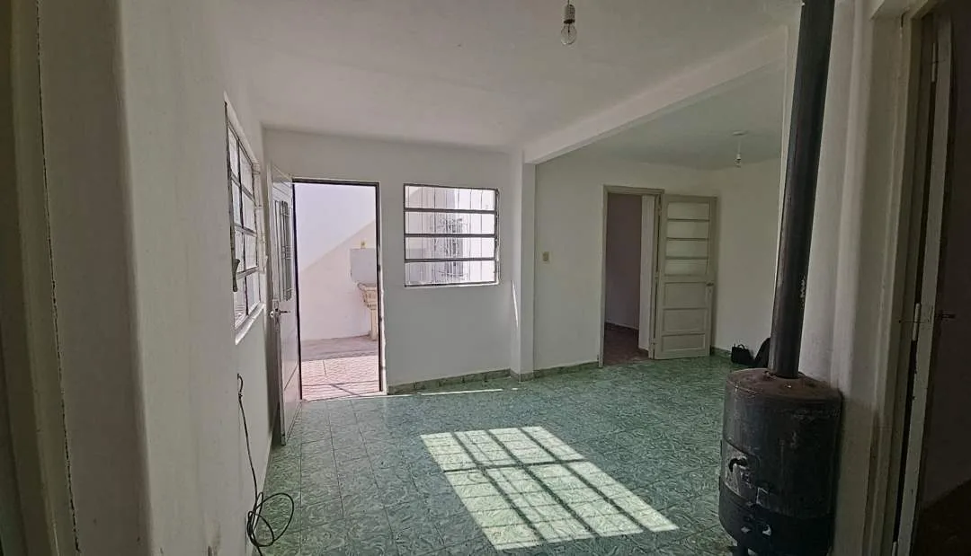 CASA EN VENTA - 2 DORMITORIOS - MACROCENTRO RIO CUARTO.