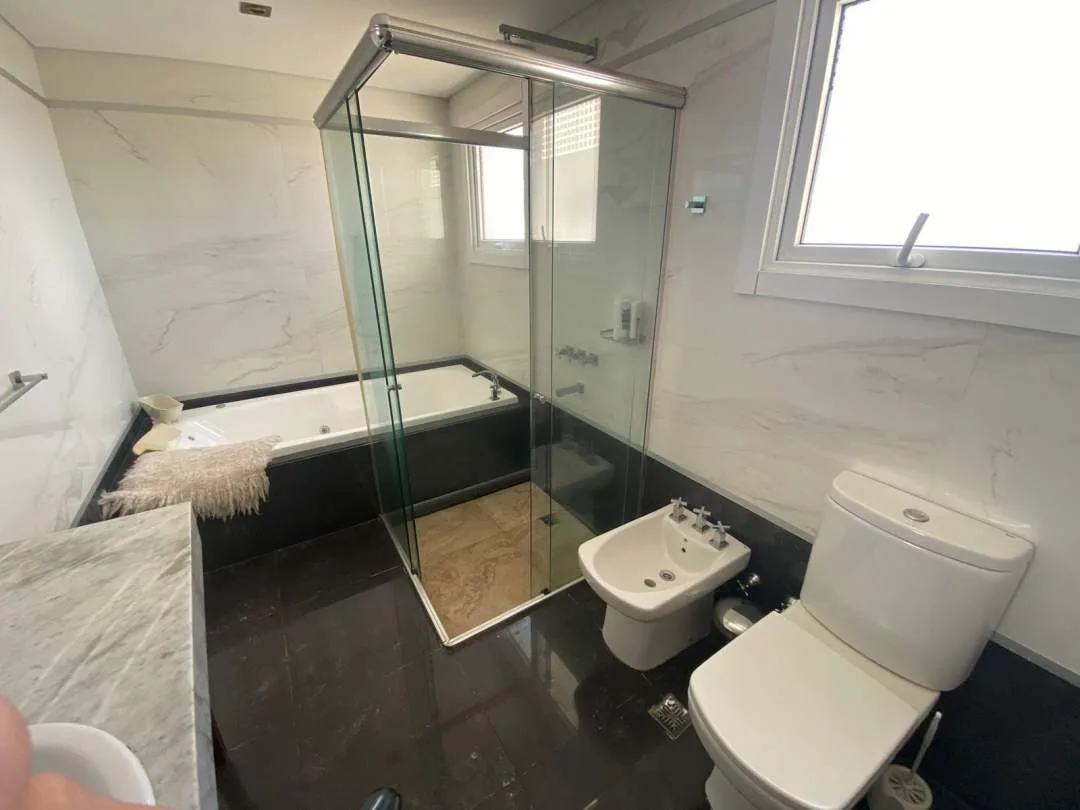 En Cariló | Casa Nogal -Diseño vanguardista y funcional-