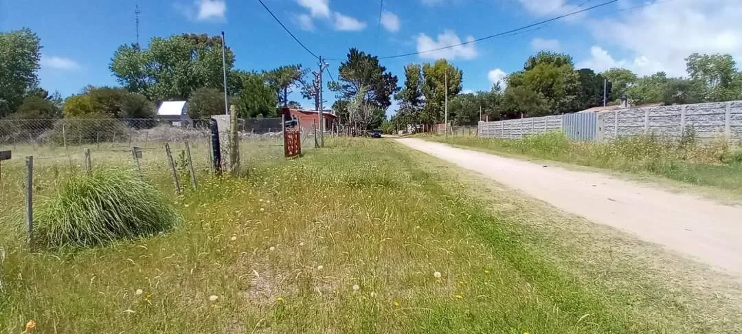 Excelente Lote en Las Toninas a la venta 15 x 40 Mts