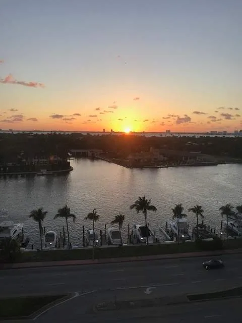 En Miami | Departamento Carriage Club North 10°