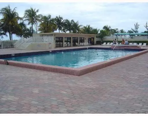 En Miami | Departamento Carriage Club North 10°