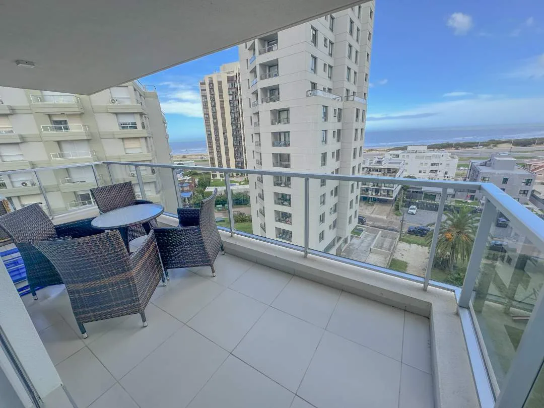 EN PUNTA DEL ESTE | Arenas del Mar ll 705