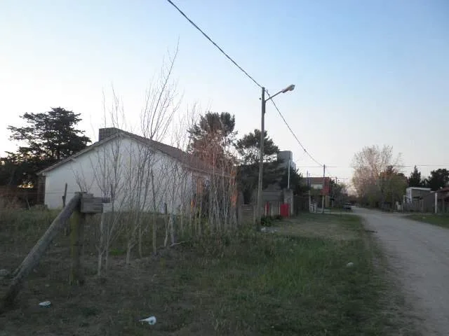 LOTE BALDIO A LA VENTA FRENTE A CLUB DE LAS TONINAS